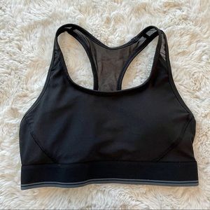 Amazon Essentials Sports Bra